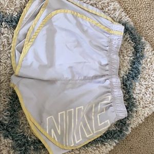 Shorts (Nike)